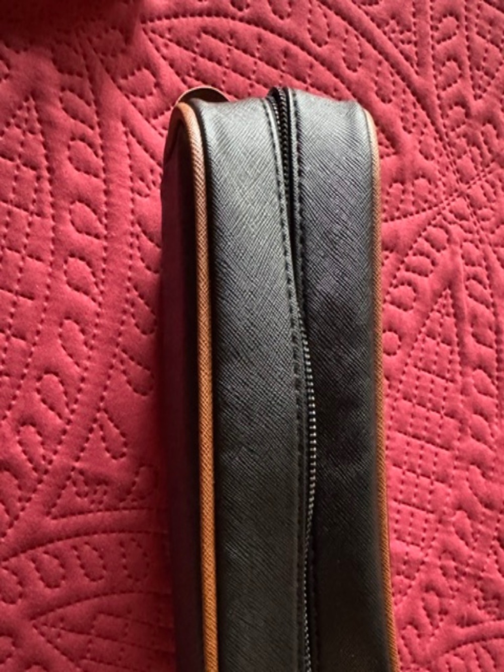 Lavin perfume mens toiletry bag, black/brown , zip up, new